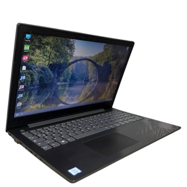 Ноутбук Lenovo Intel Core i5-8250U 8 GB RAM 120 GB SSD Intel UHD Graphics 620